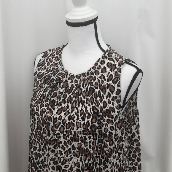 Adrianna Papell leopard print sleeveless blouse M - Picture 6 of 8